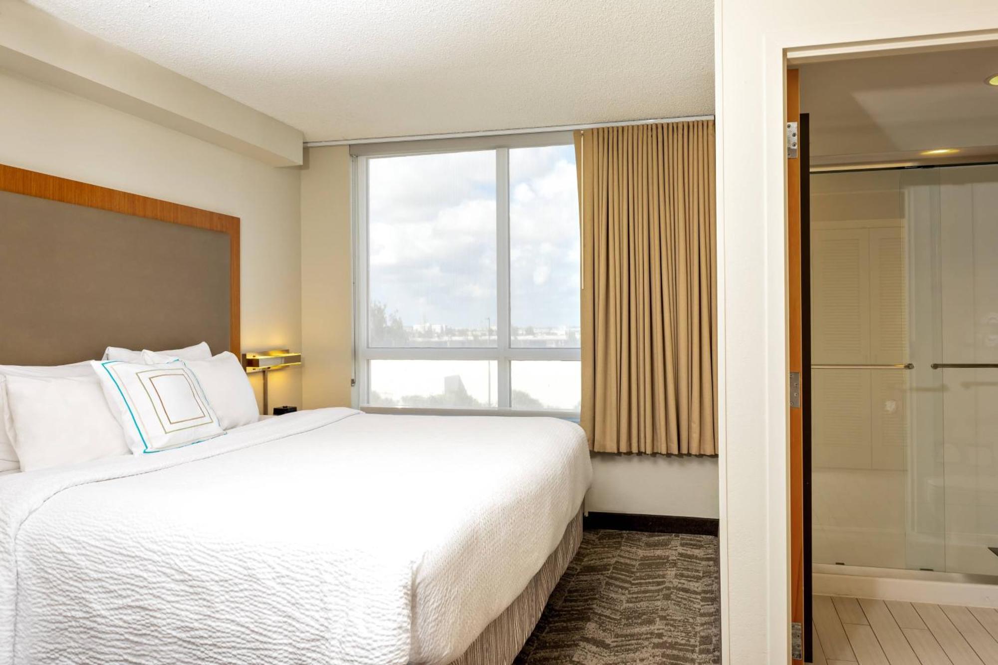 Springhill Suites By Marriott Miami Airport South Blue Lagoon Area Miami Springs Екстер'єр фото