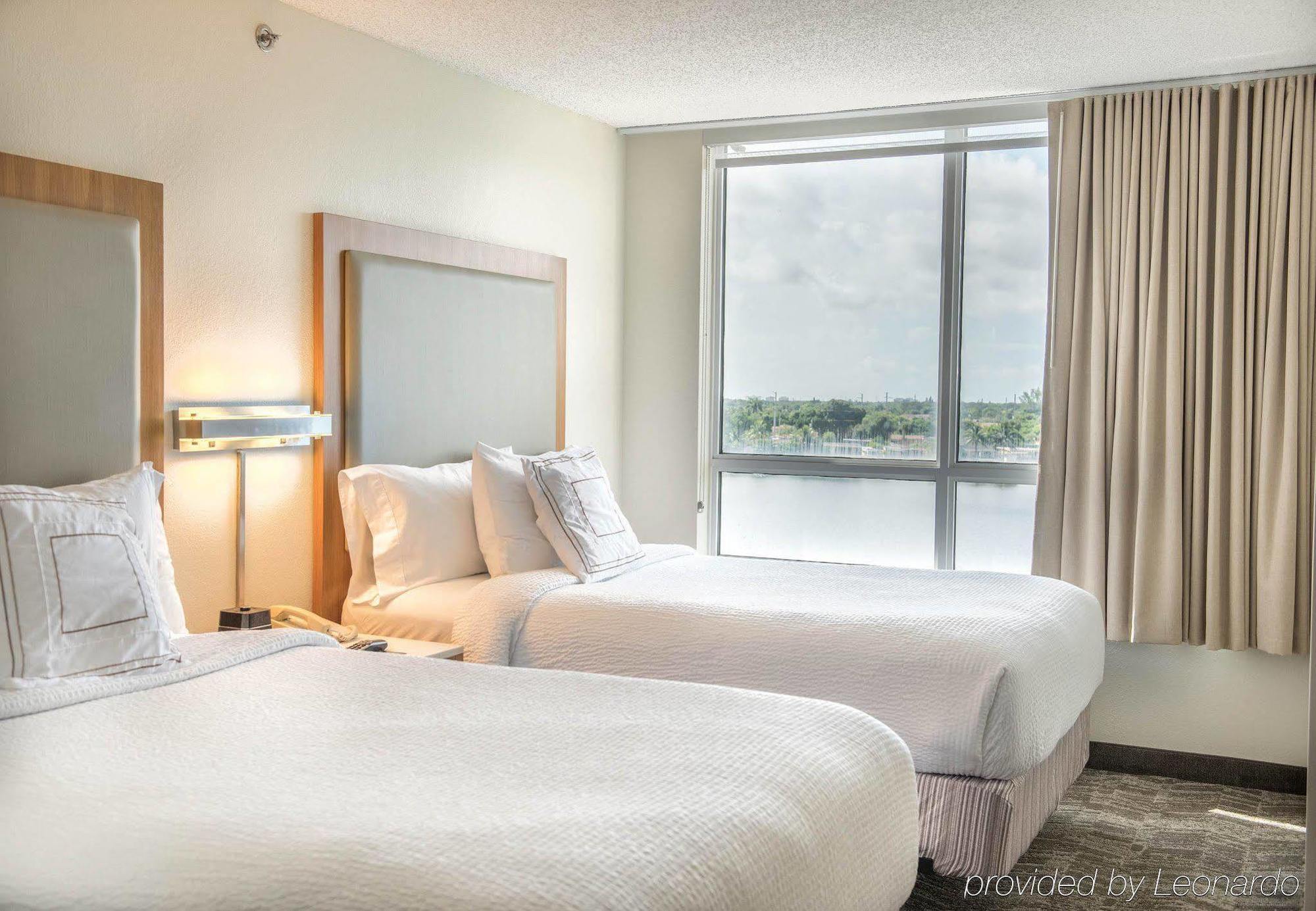 Springhill Suites By Marriott Miami Airport South Blue Lagoon Area Miami Springs Екстер'єр фото