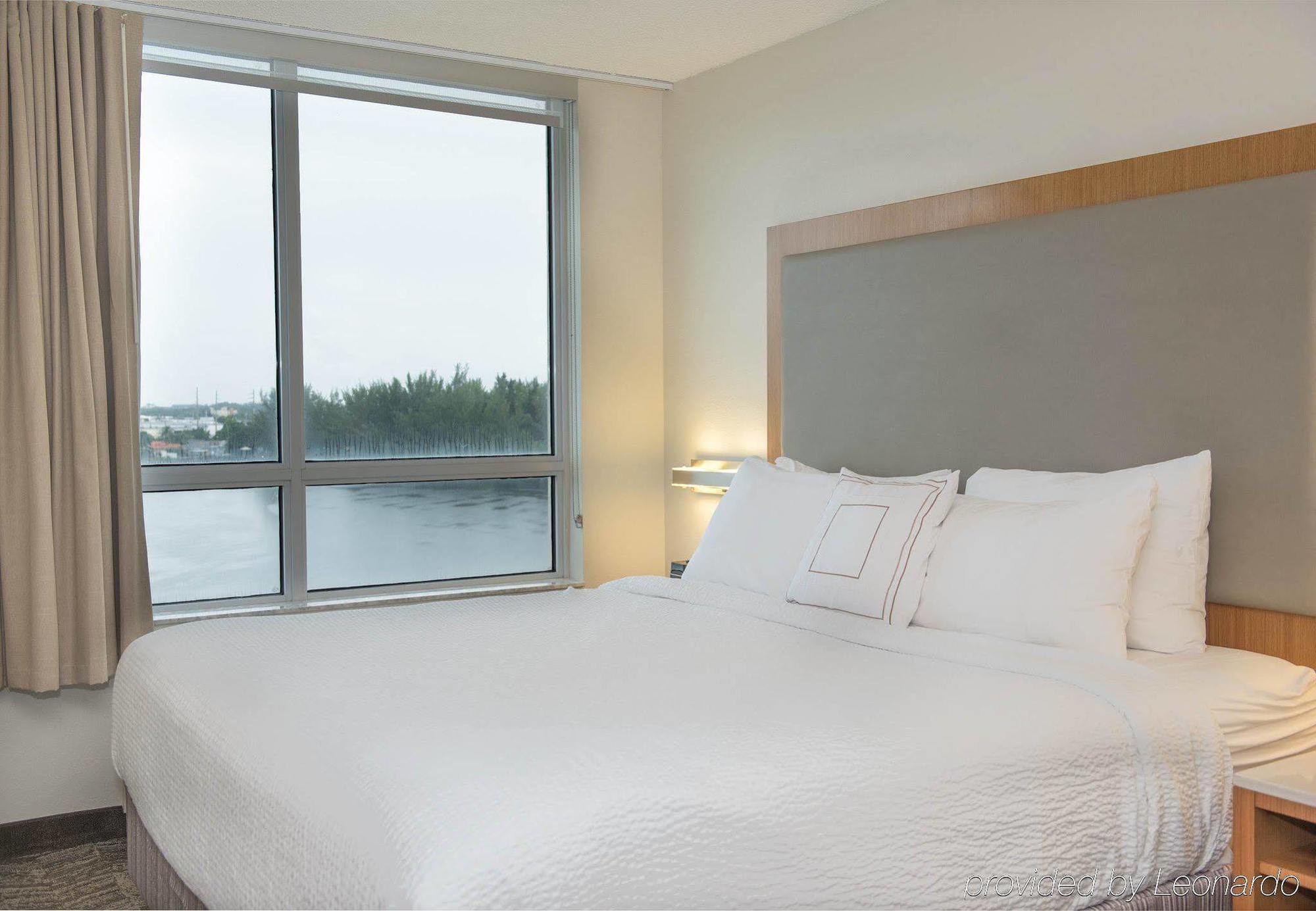 Springhill Suites By Marriott Miami Airport South Blue Lagoon Area Miami Springs Екстер'єр фото